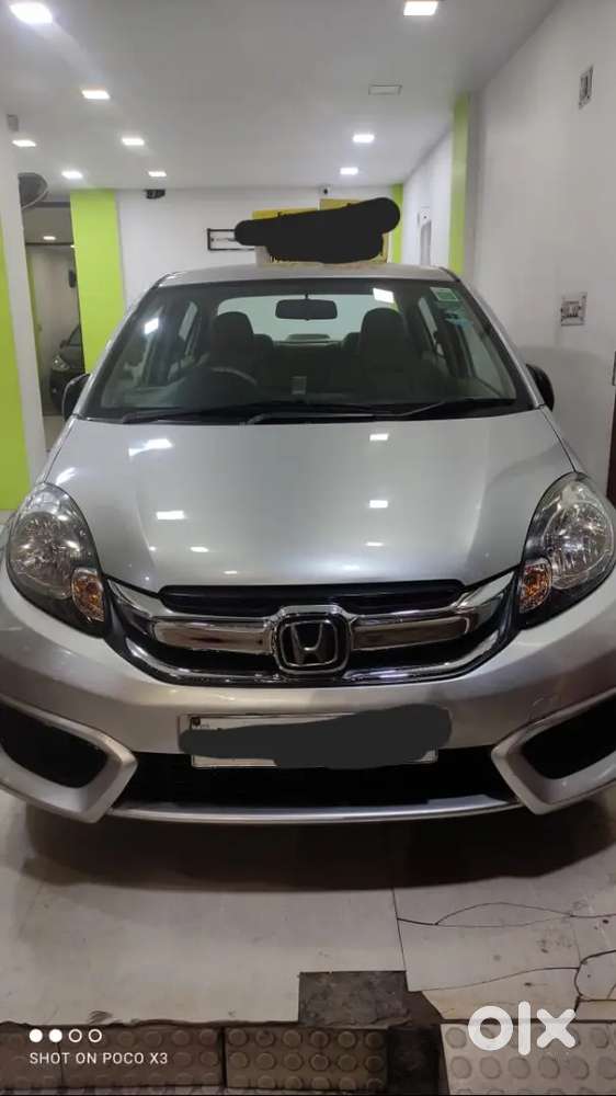 2017 Honda amaze E petrol manual transmission