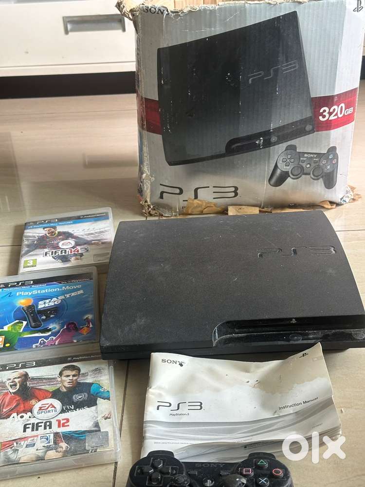 Sony PS 3 console + games + play control - all for just rs 3750/-