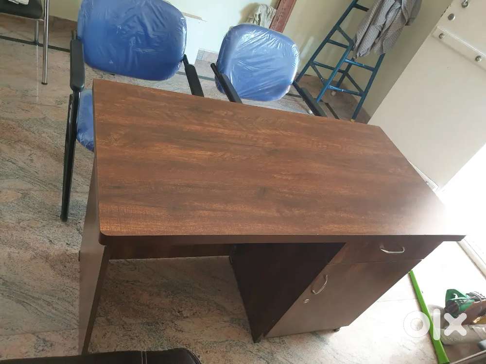 Computer/Study table set
