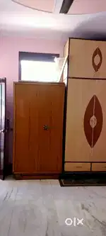 30 TO 35 SEATING CAPACITY 4 BHK SPACIOUS FLOOR ON MAIN ROAD VIKASPURI