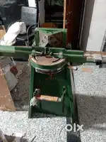 Photo frame cutting machine