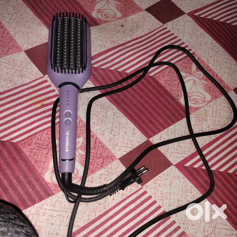 Havells HS4201 Keratin Hair Straightening Brush