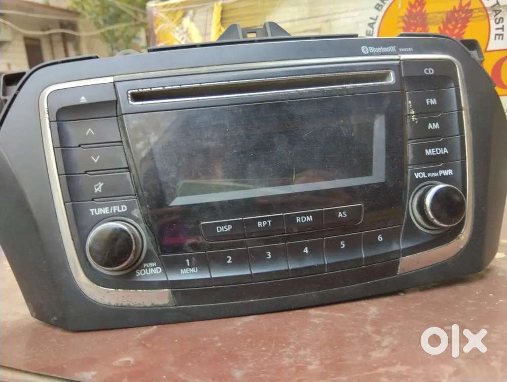 Ciaz stereo system original