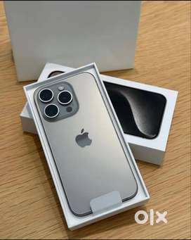 iphone 15 pro Refurbished, 4 Mo ,Like New, Bill, Box & Warranty