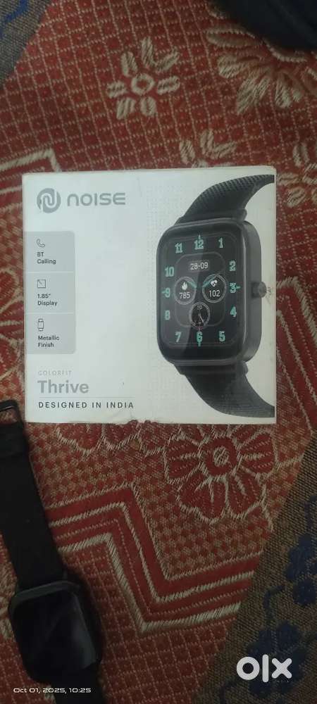 Noise Watch thrive  just like new 795