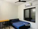 Daily rental 2bhk AC /non, budget Apartments for rent near thampanoor