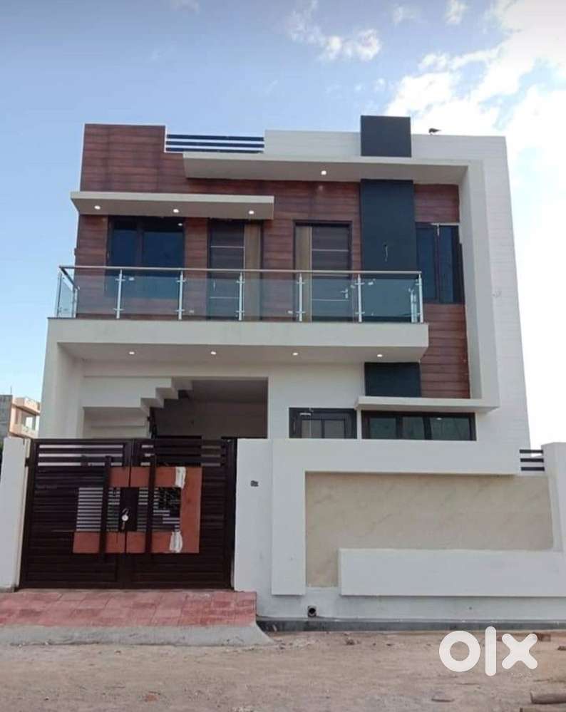 3 Bhk VILLA FOR SALE AT TAMBARAM ON ROAD PROPERTY
