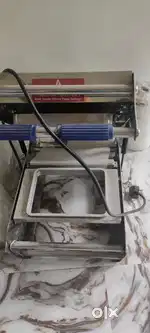 Bakery cookies packing machine