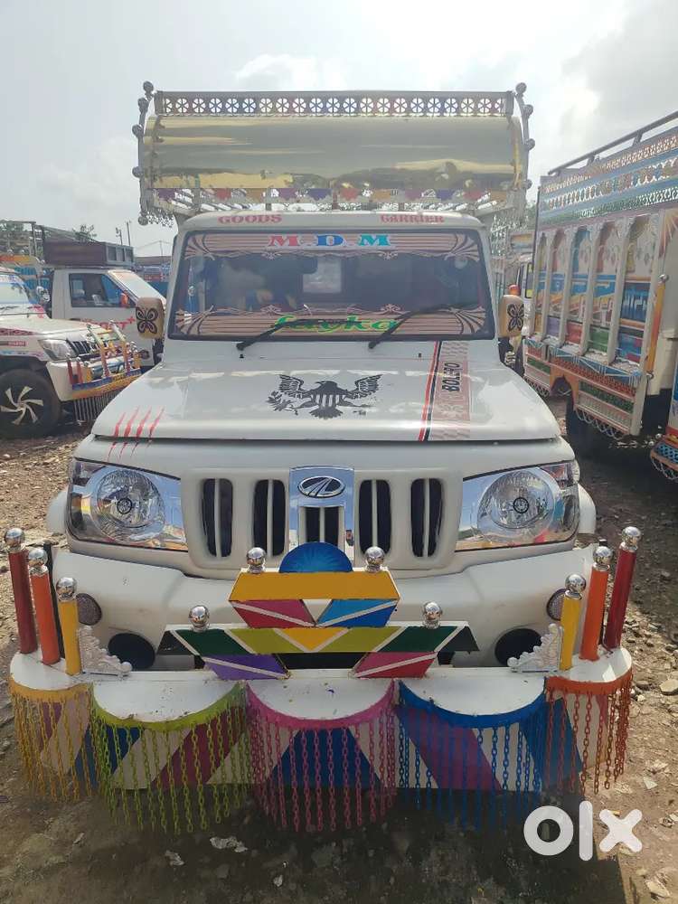 Mahindra pik up