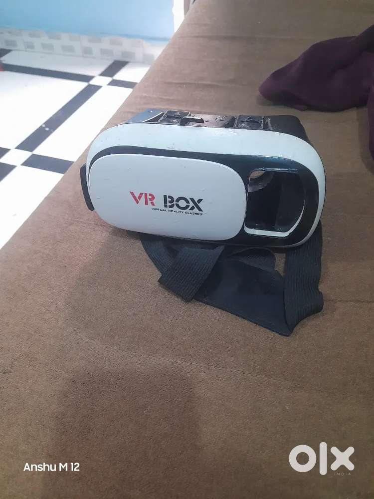 Vr box to see 3d moves with app vr player