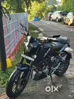 Ktm duke 200