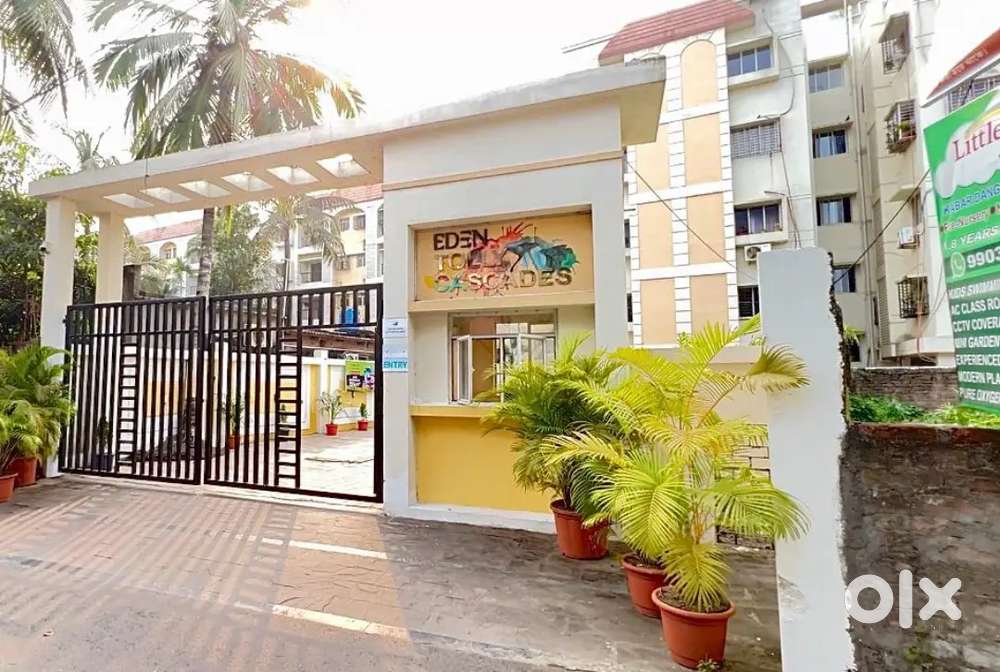 Spacious South-Facing 2BHK Flat for Sale in Eden Tolly Cascade