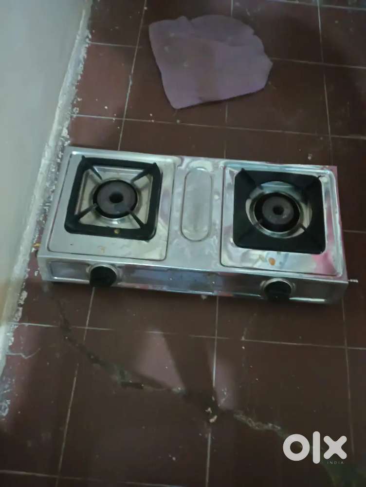 Steel gas stove