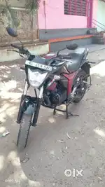 SUZUKI GIXXER