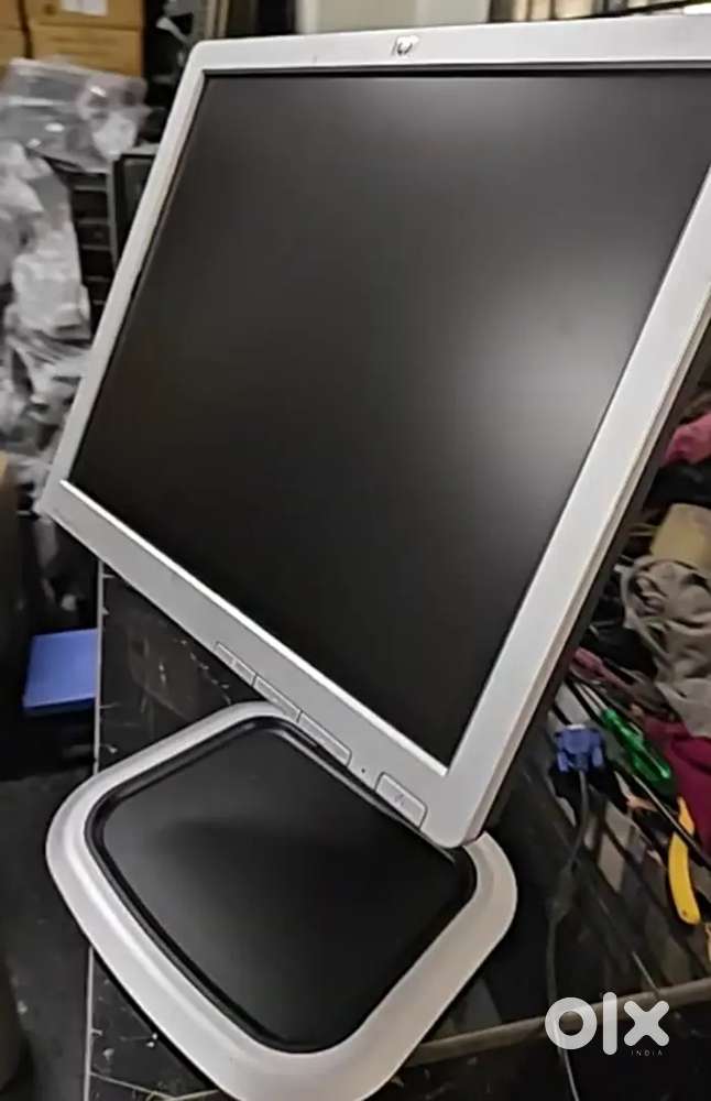 Hp 17 square Monitor