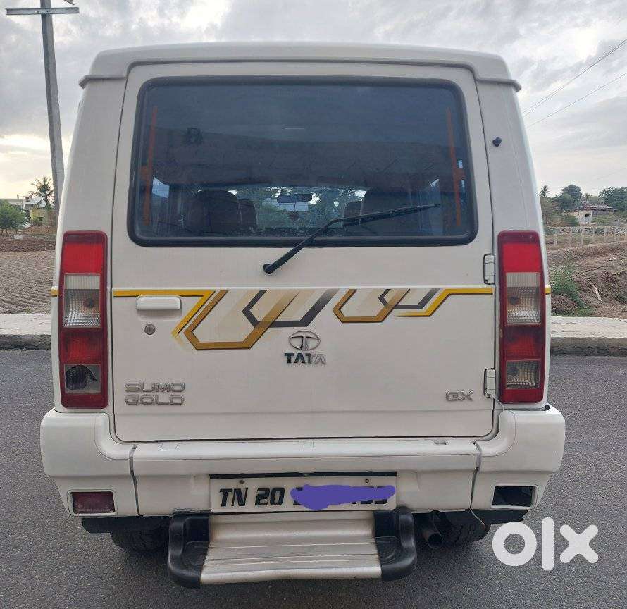 Tata Sumo Gold GX BS-IV, 2011, Diesel