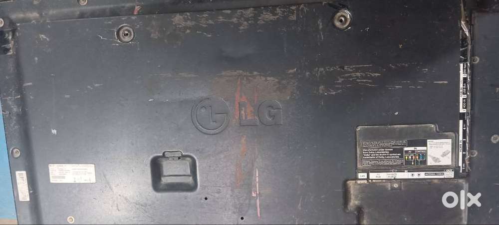LG 42 INCHES TV URGENT SELLING ONLY RS.2500/- ONLY PANEL ISSUE