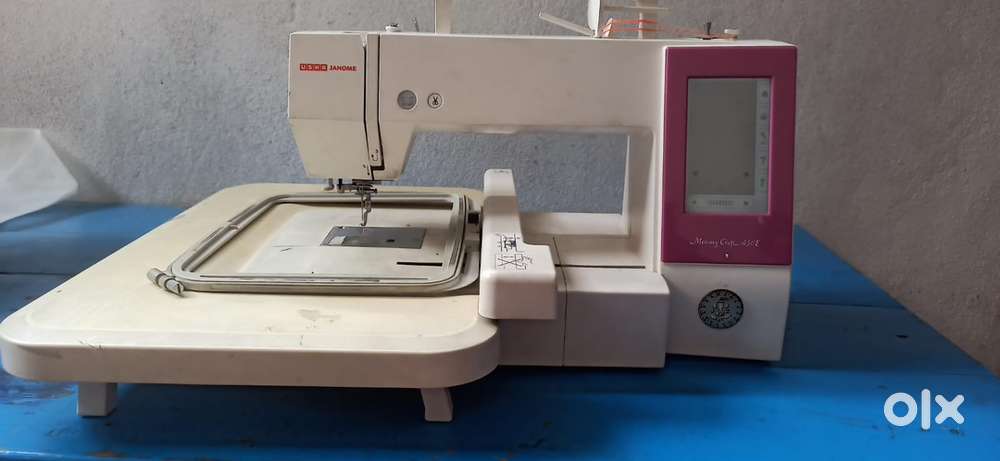 Usha Computer sewing machine