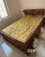 Queen size bed Sheesham wood with storage