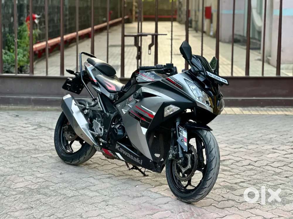 NINJA  300 ABS LIMITED EDITION