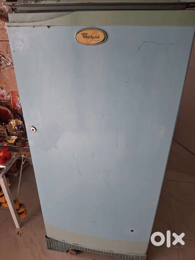 Whirlpool fridge good working condition