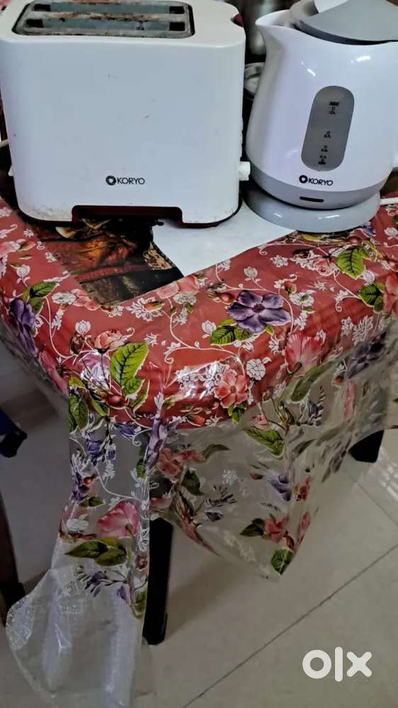 TOASTER AND ELECTRIC KETTLE/ koryo company