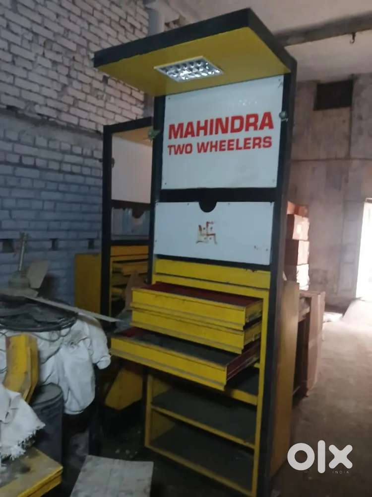 Bike servicing ramp..