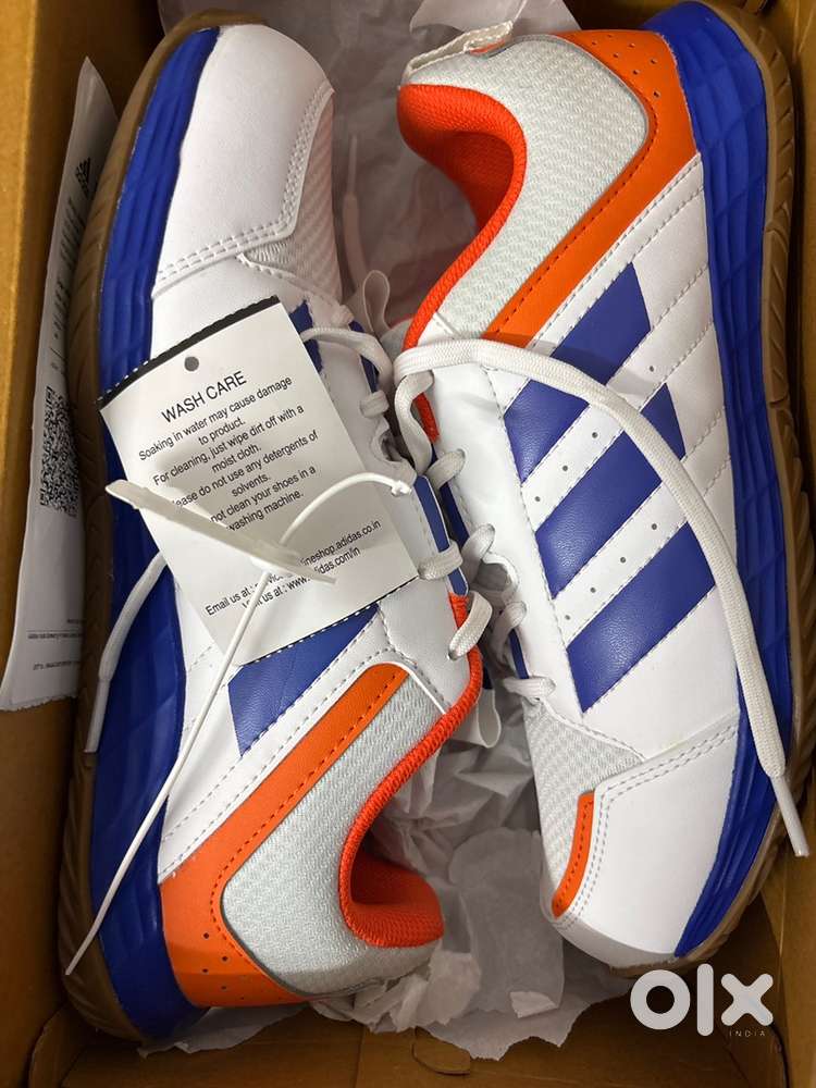 Adidas Tennis Shoes - UNISEX Brand New