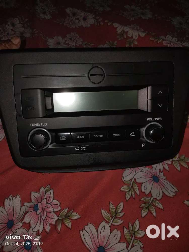 Maruti Suzuki Wagon R Original Music System (AUX + CD + FM) 2023