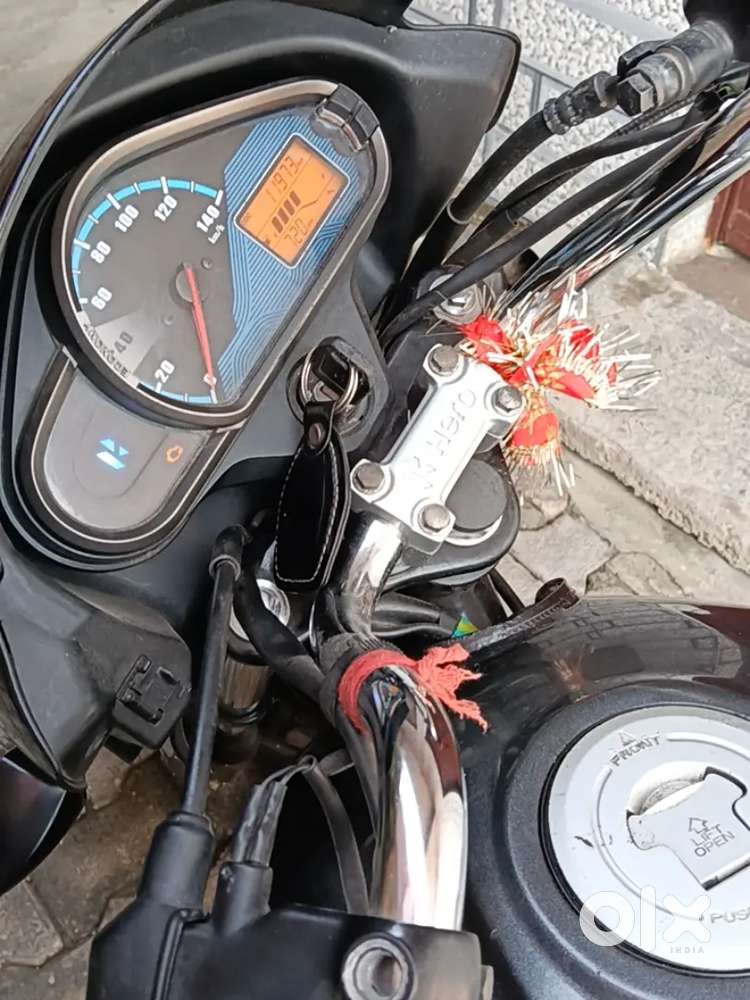 Bike mein Koi Kami nahi hai