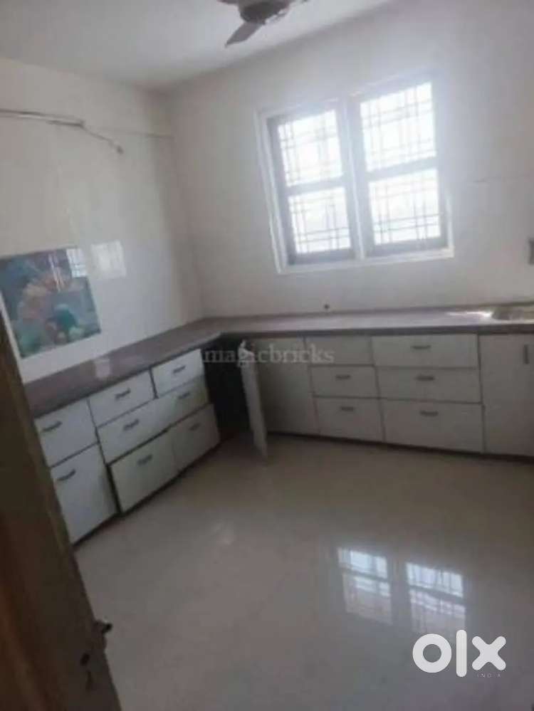 3 BHK Corner Flat with Green View  Muskan Plaza, MR-4 Road Jabalpur