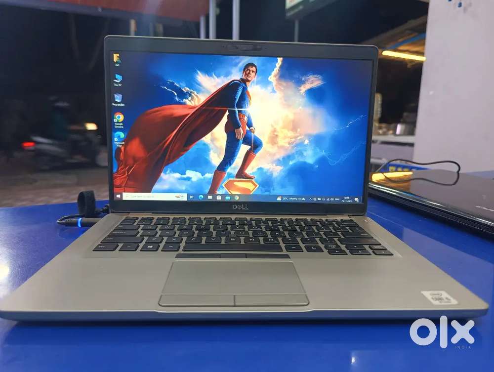 Dell latitude i5 10th generation laptop a++ condition