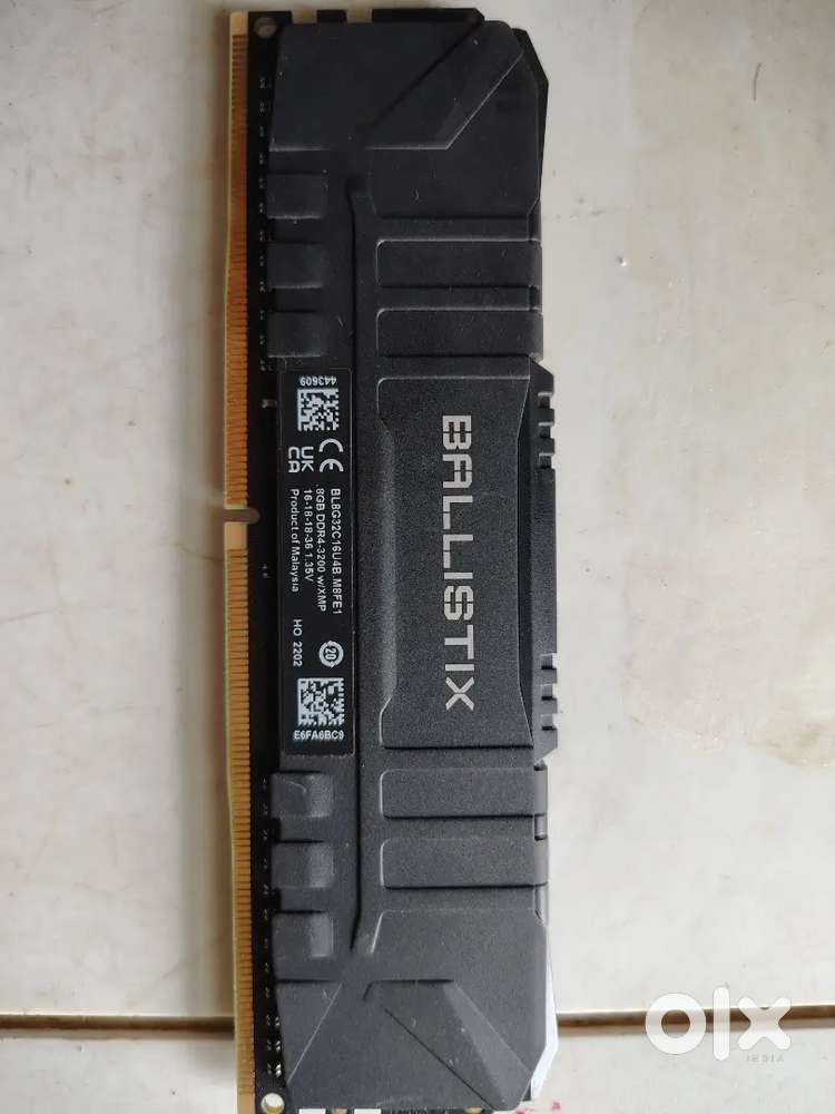 Crucial ballistix 8gb gaming ddr4 Ram CL16 desktop 3200 mhz & XPG 8Gb