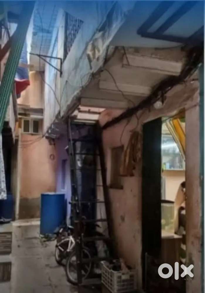 House for sale at borivali at low price