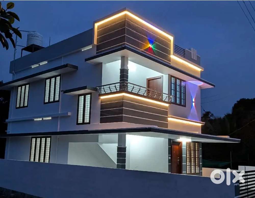 1525sqft 3 BHK House on 4.5 cent for sale in Mulanthuruthy, Perumbilly