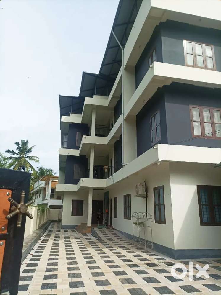 1 Bedspace available for Ladies