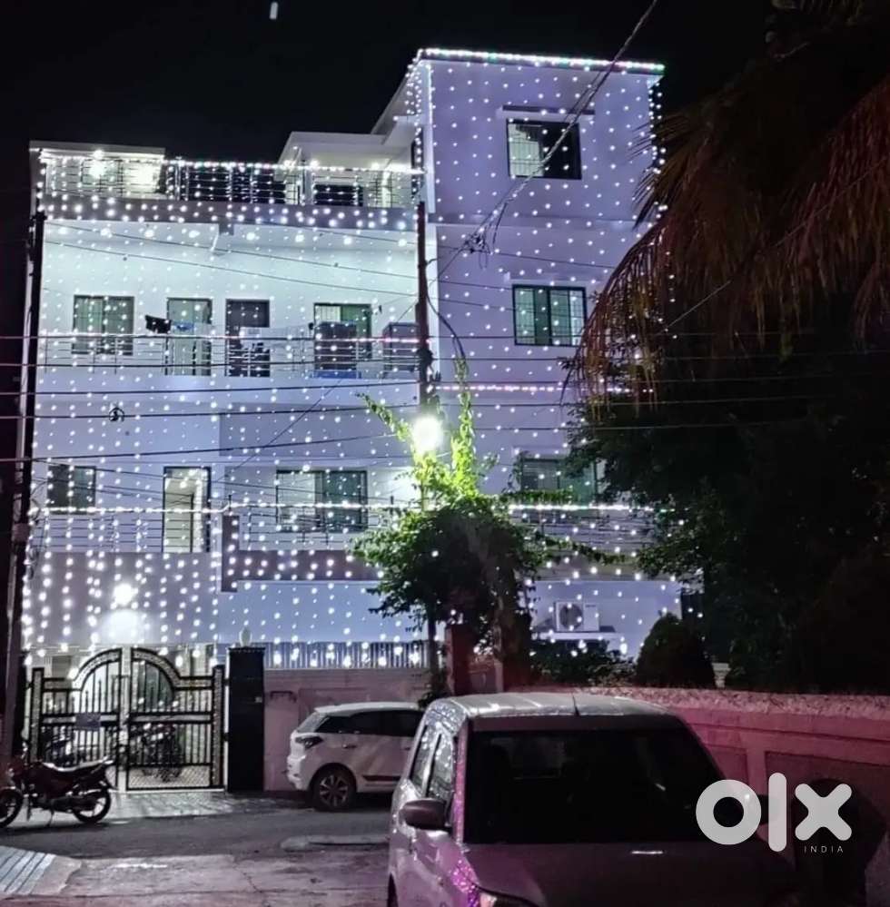 Independent Quadruplex