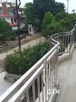 2bhk portion in lok nagar near unique resort