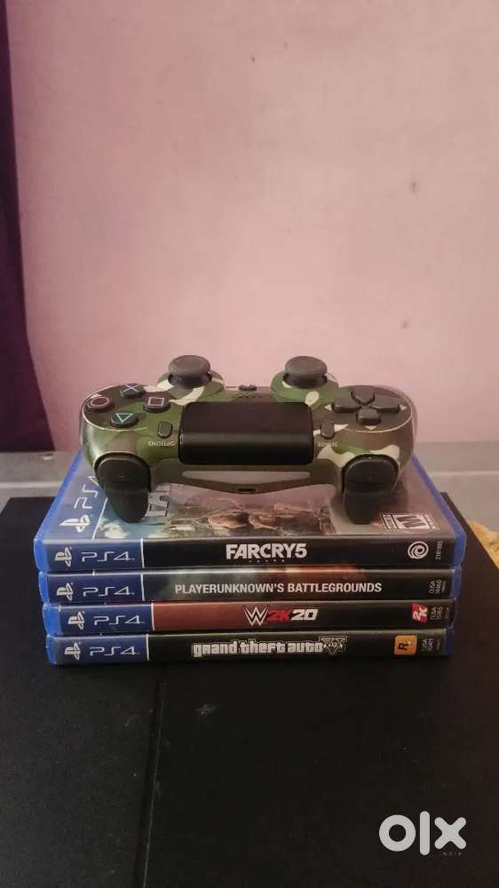 Playstation 4 (1TB Storage)