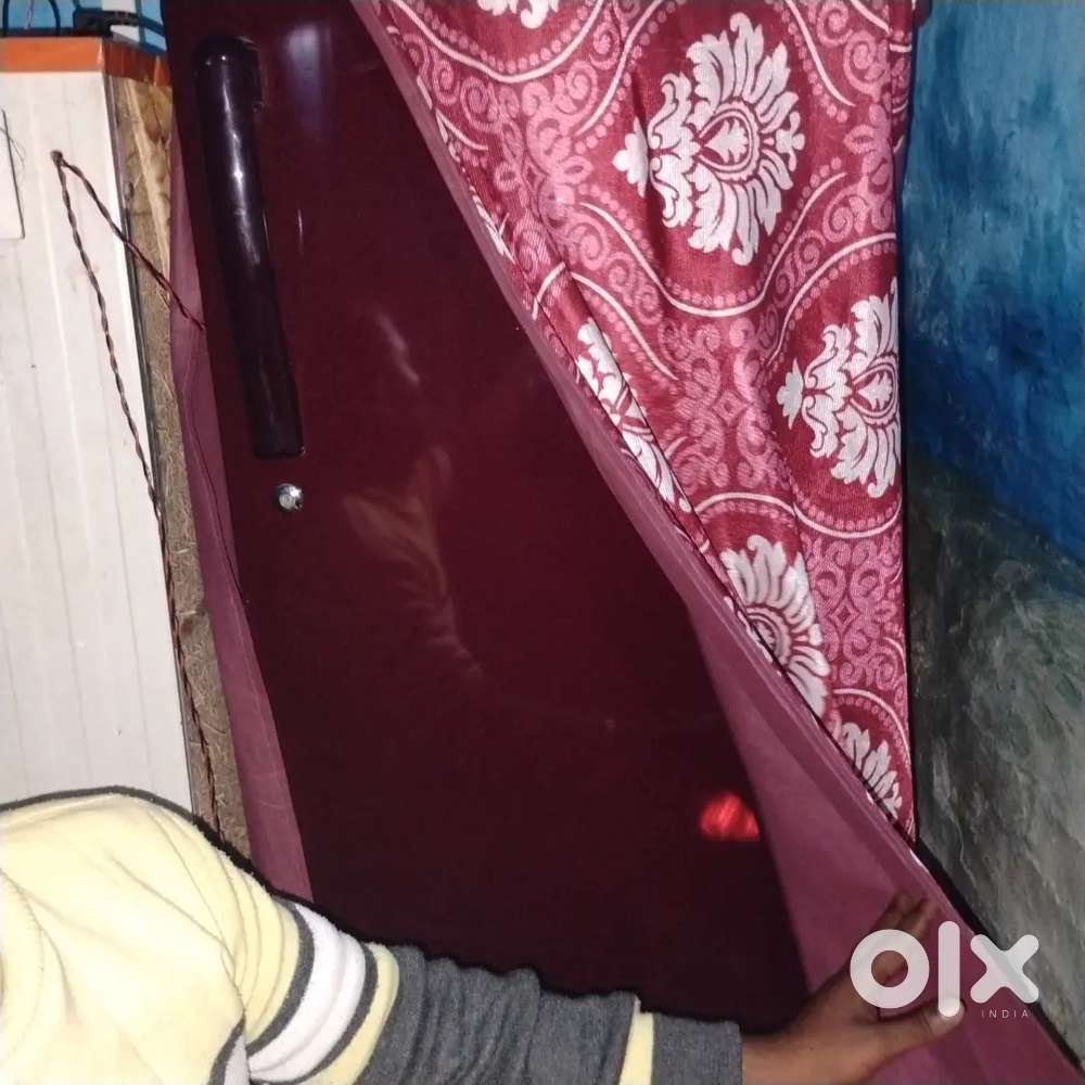 Old firj 1 year old good condition 10 year garranti