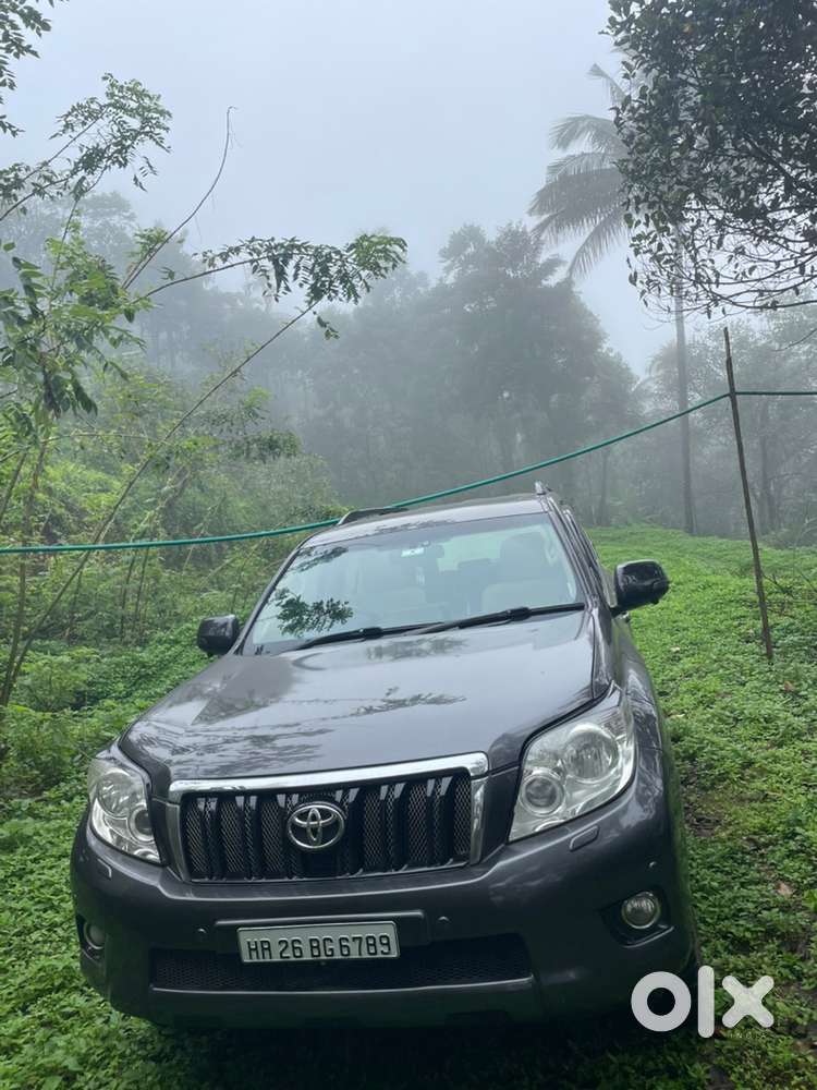 Toyota Land Cruiser Prado 2010 Diesel Well Maintained