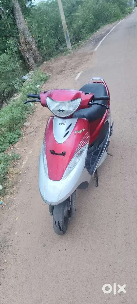 Tvs scooty