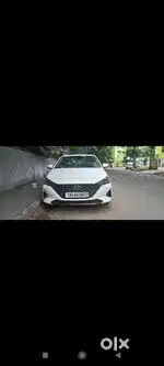 Hyundai Verna 1.6 SX CRDi, 2023, Diesel