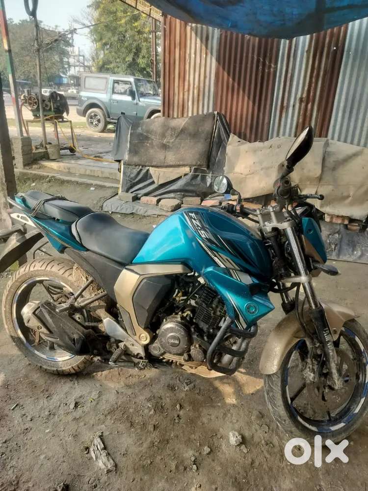 Aaj tak gadi khula nahi ha