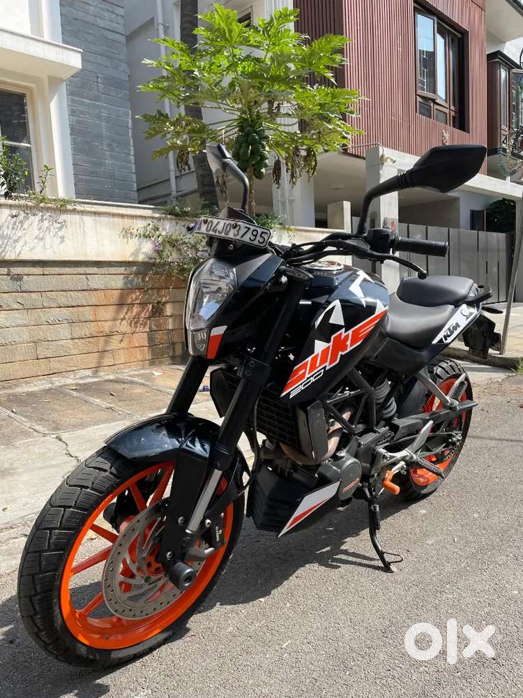 KTM Duke 200 single owner very less driven well maintained