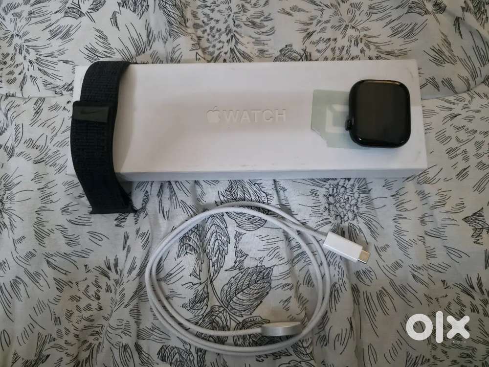 Apple Watch Series 10 (Cellular)