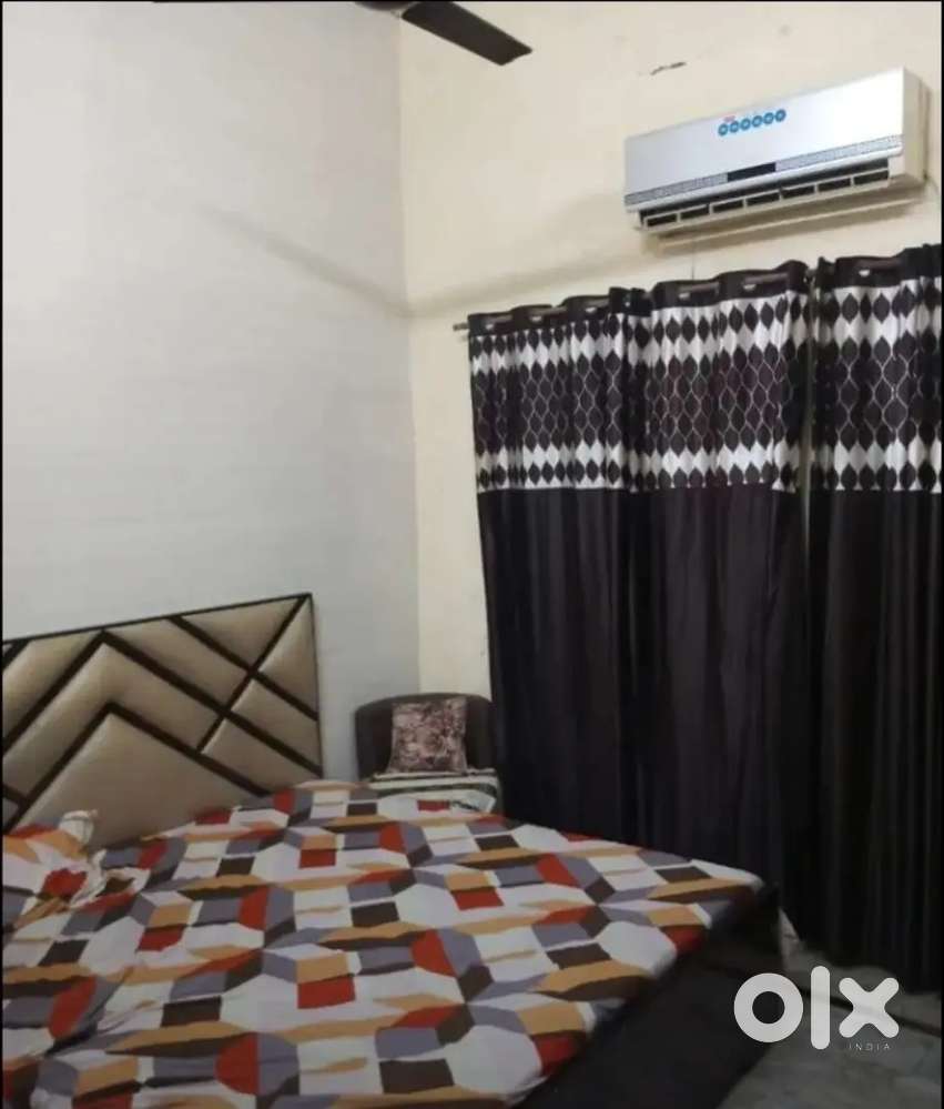 Independent Room Furnished Ranjit Avenue