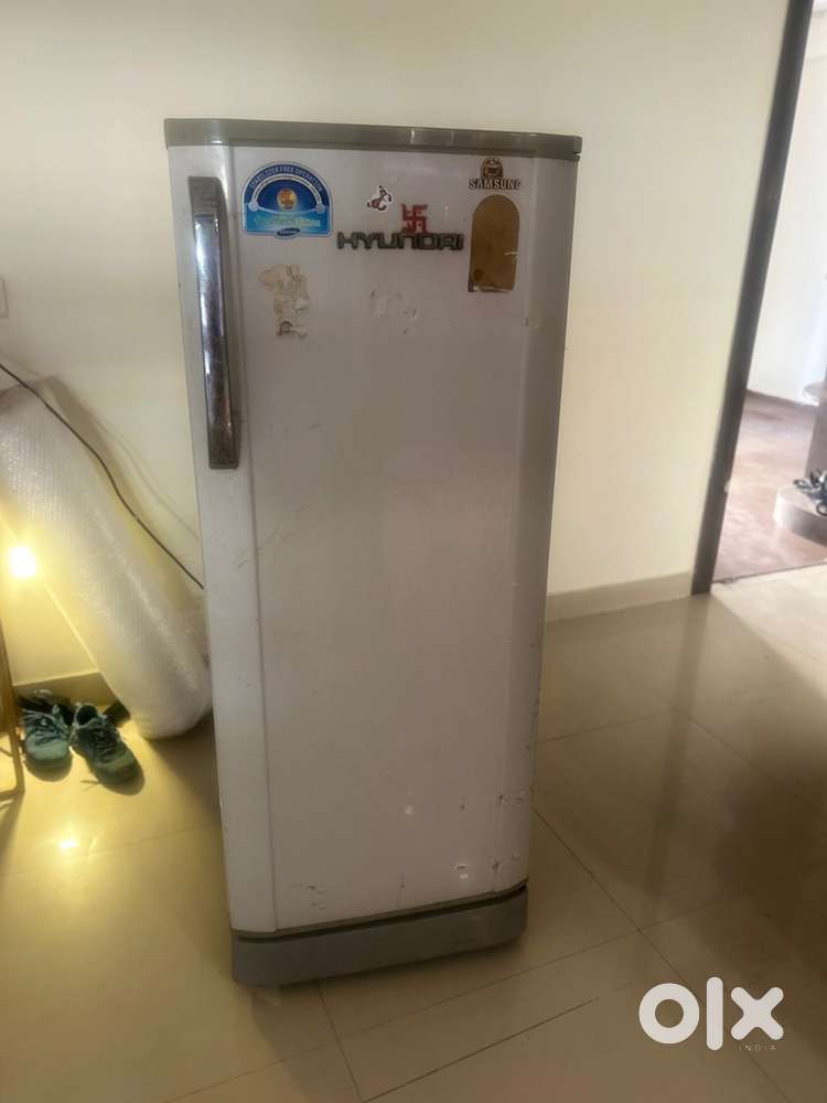 Single door fridge
