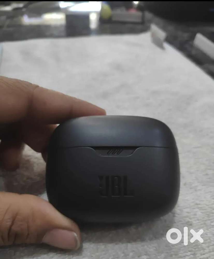 JBL Tune Buds Active Noise Cancellation