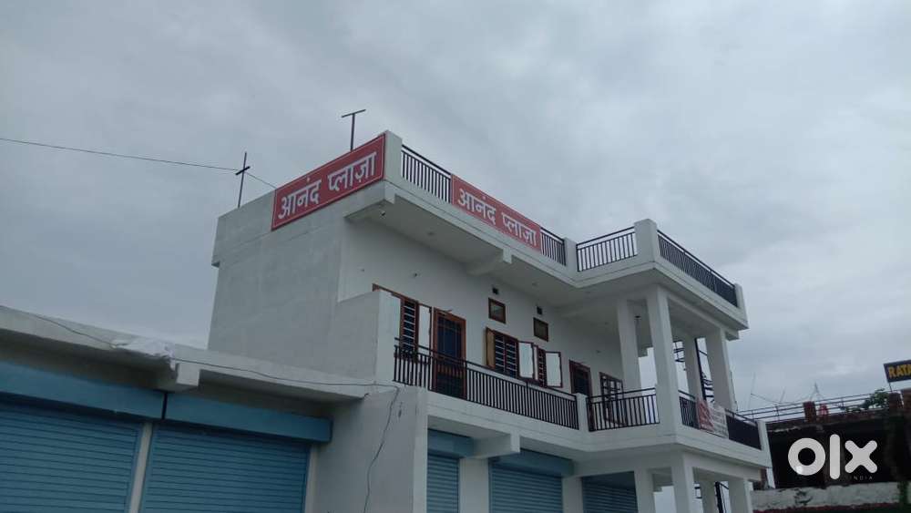 3 Shops for Rent